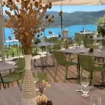 Le 10 18 Restaurant Hotel