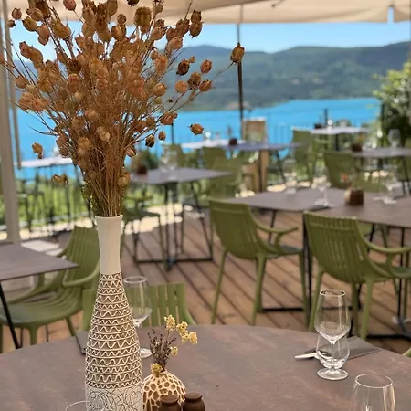 Le 10 18 Restaurant Hotel